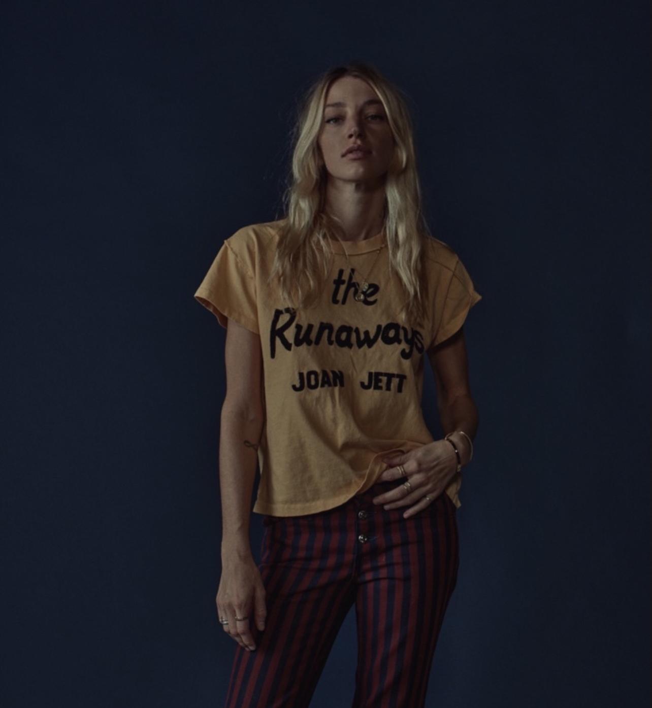 Janell Shirtcliff image