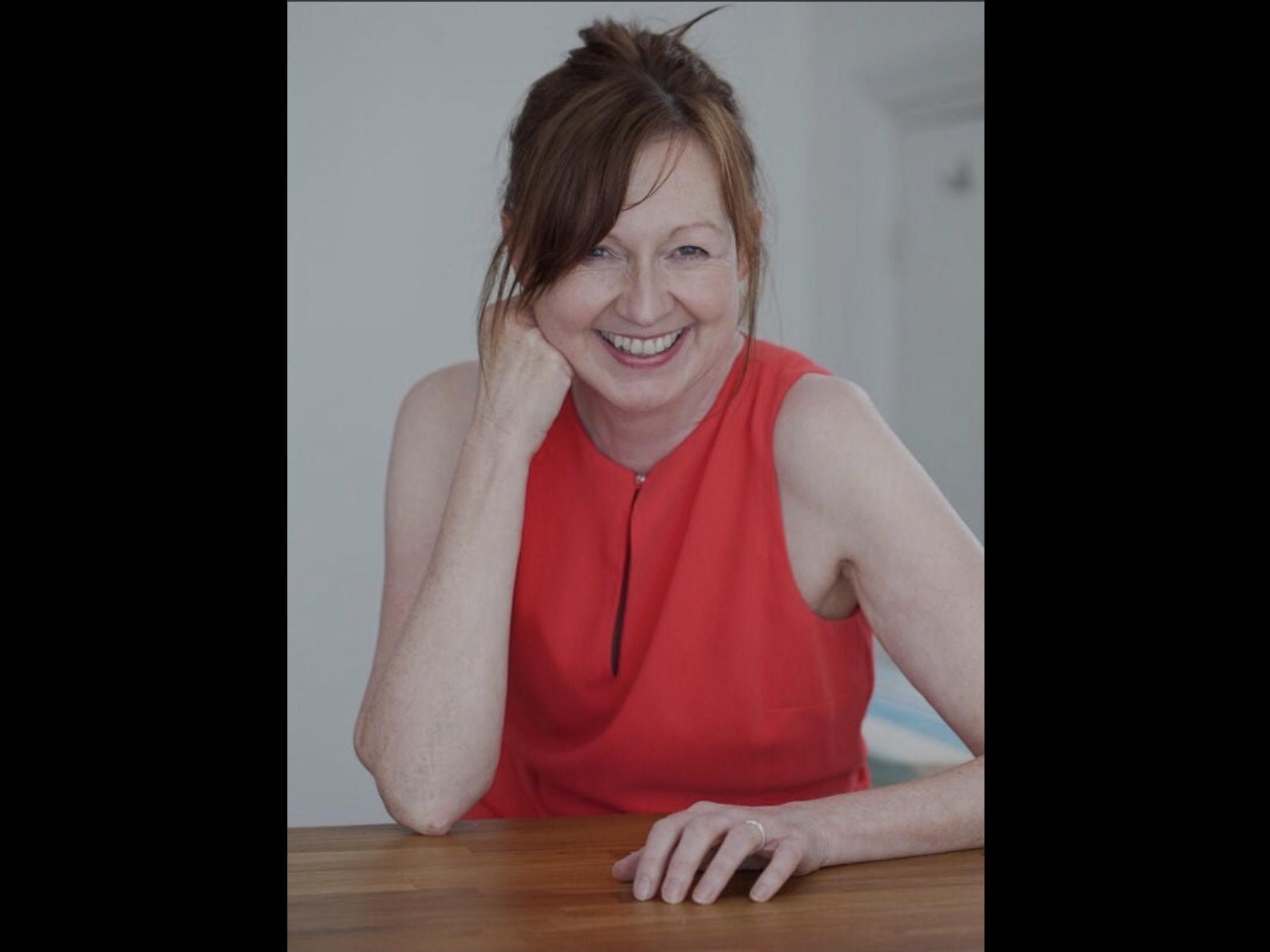 Julia Ford image