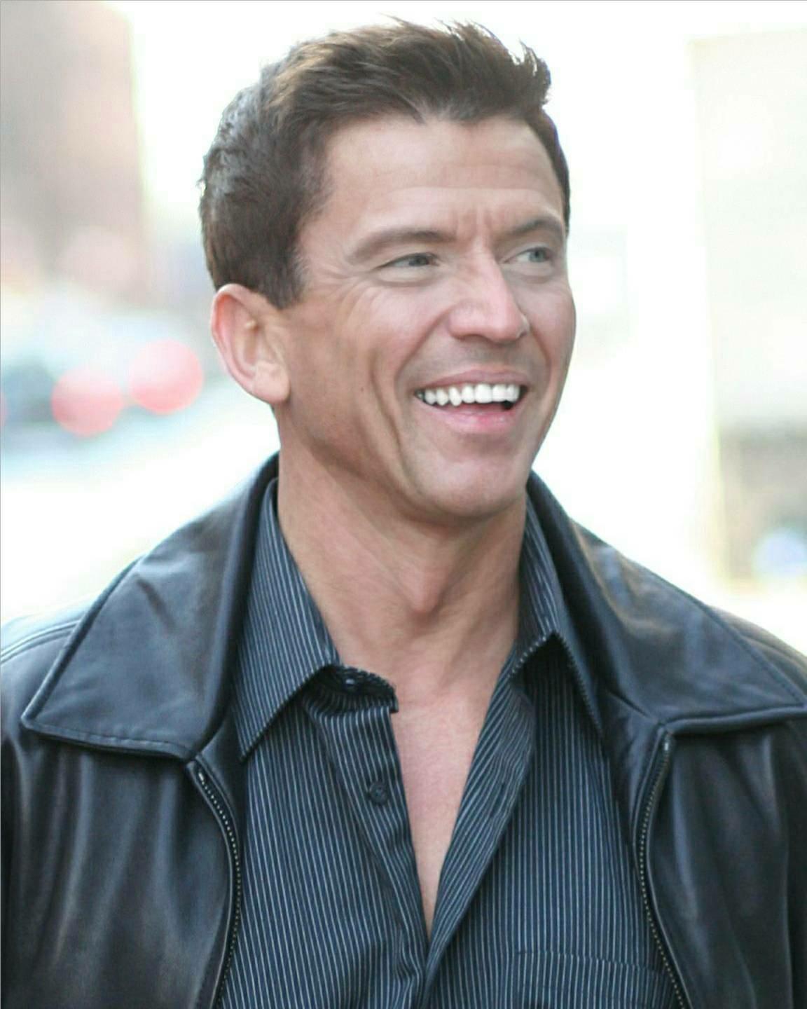 Ken Melchior image