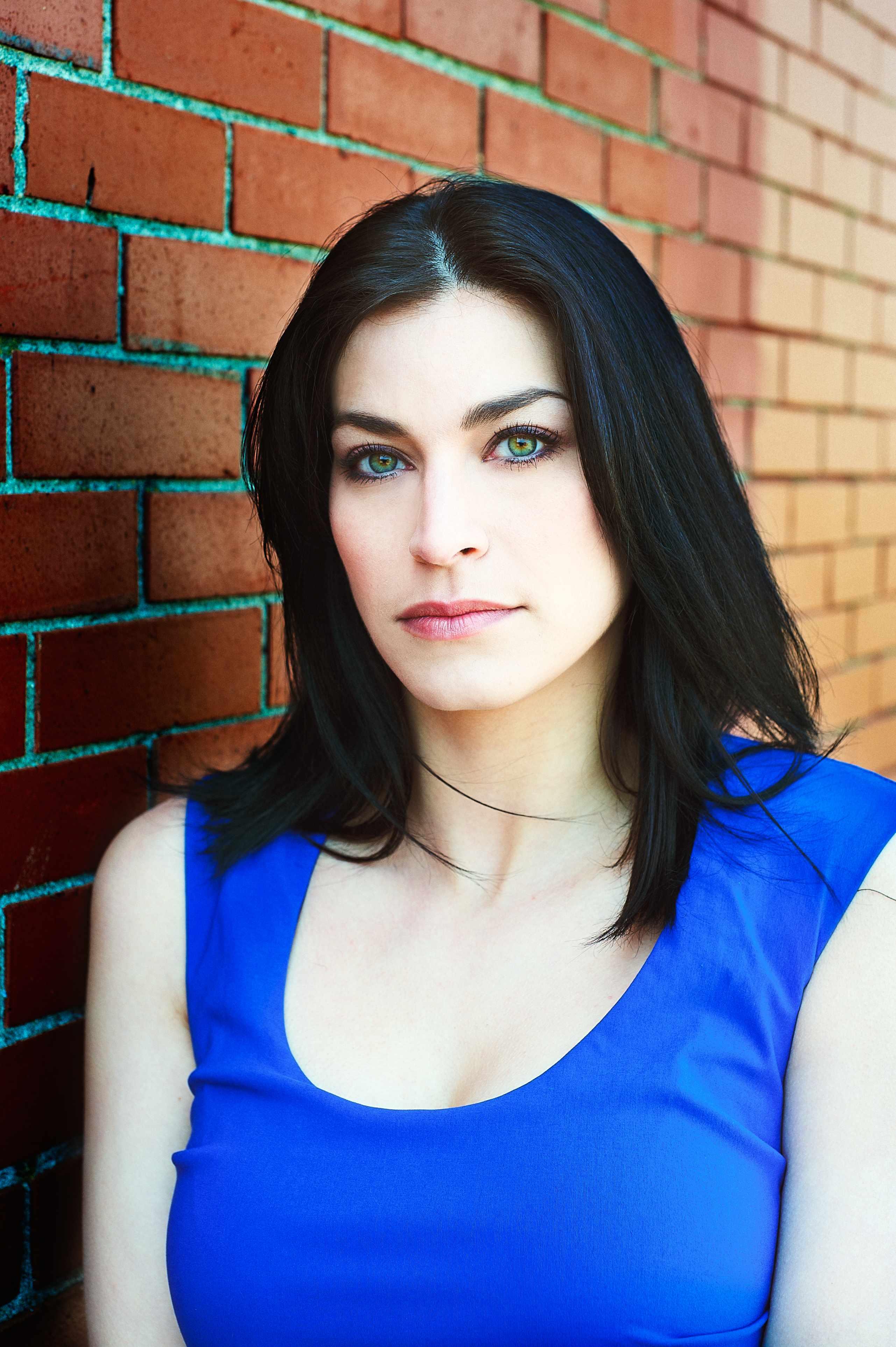 Nicole Steeves image