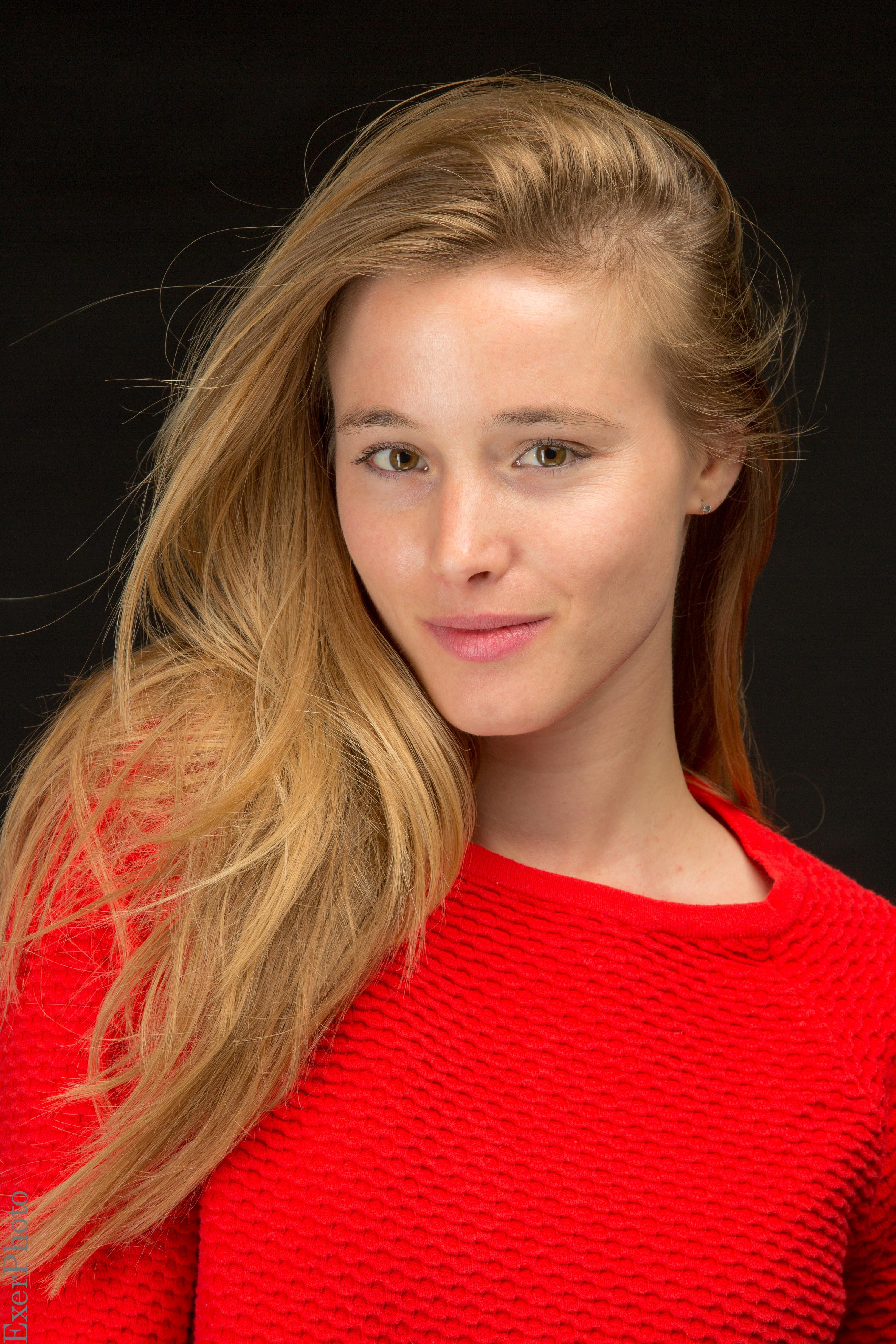 Justine Thibaudat image