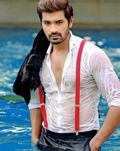 Mrunal Jain image