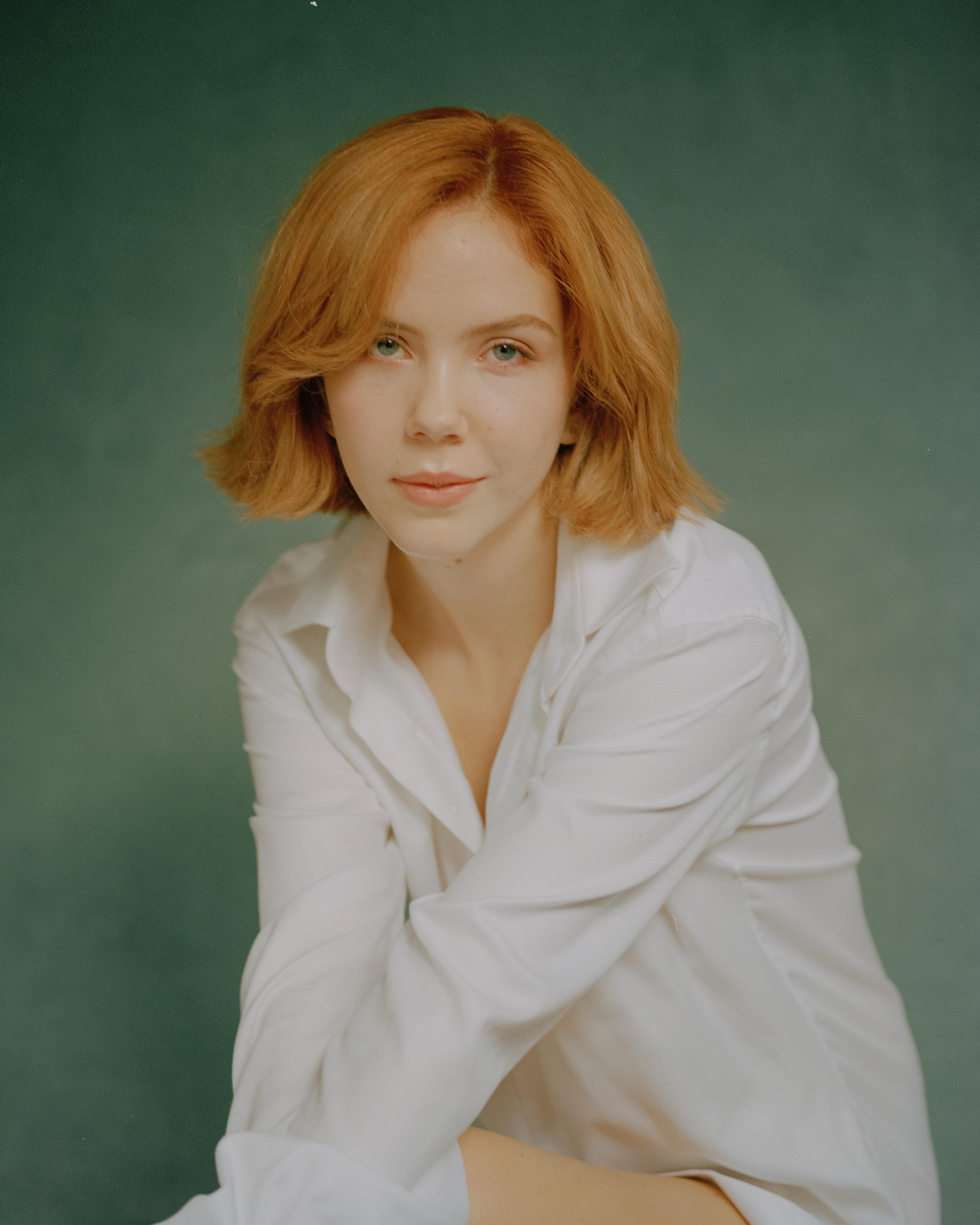 Julia Nightingale image