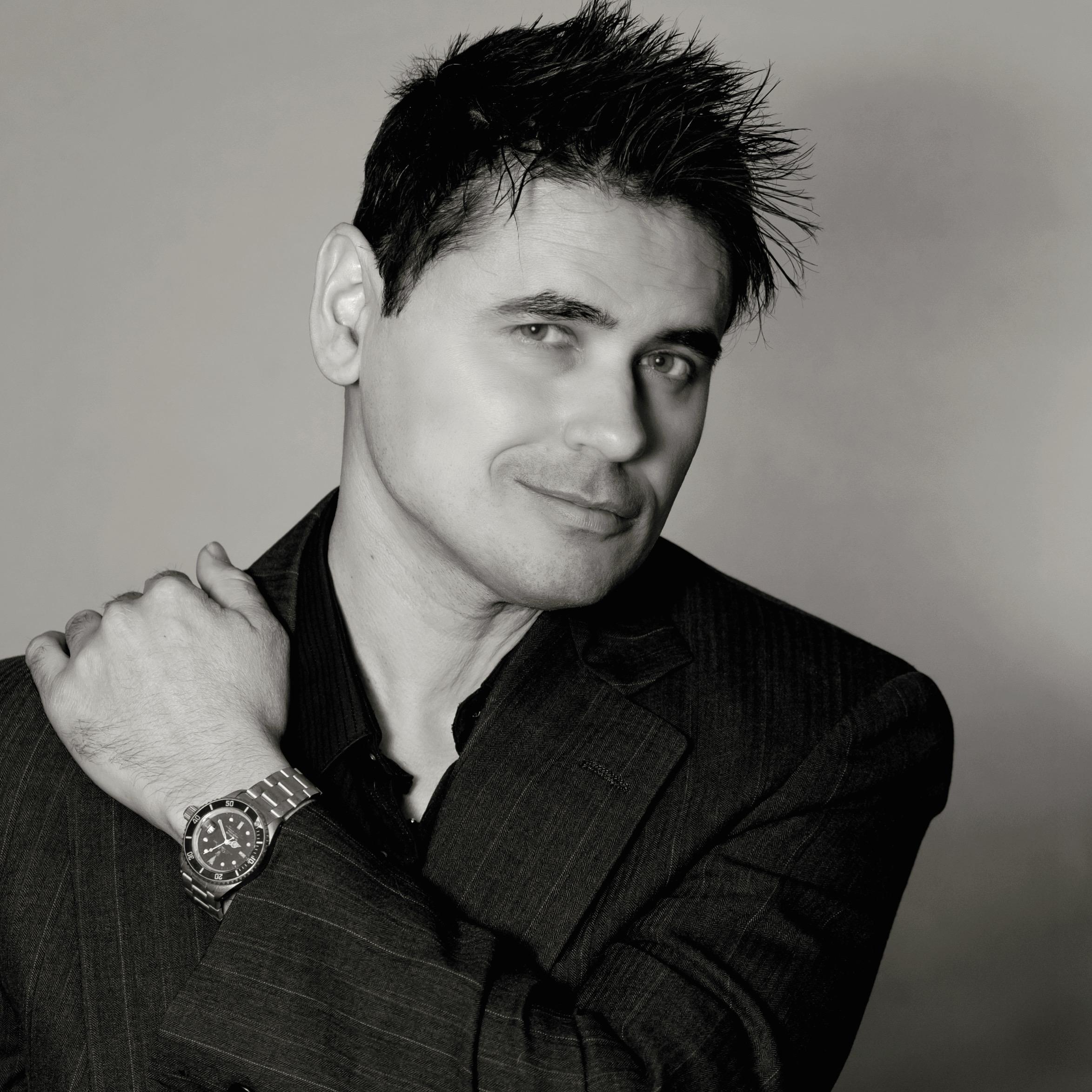 Vinnie Velez image