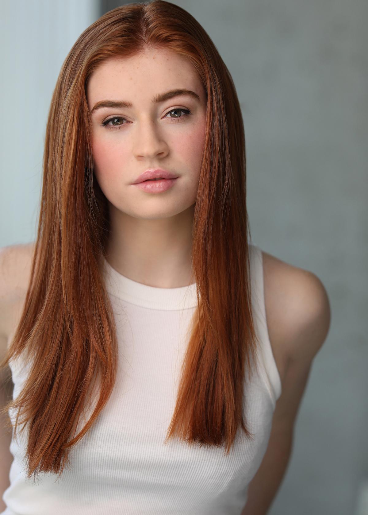 Caylin Turner image